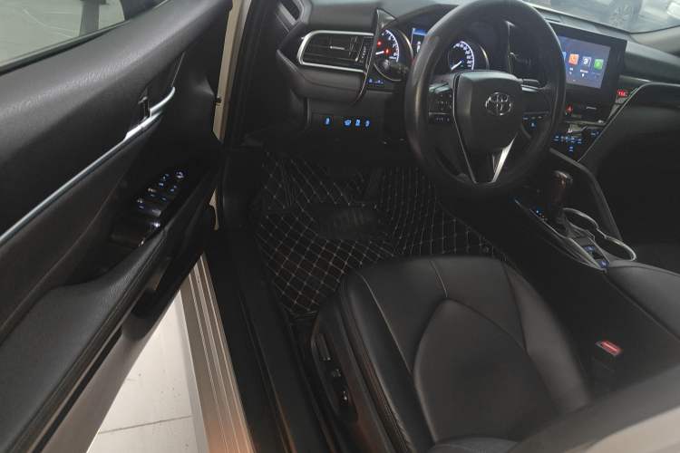 Used Toyota Camry 2022 2.0GVP Premier Edition Driver Seat