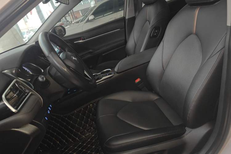 Used Toyota Camry 2022 2.0GVP Premier Edition Left Front Seat