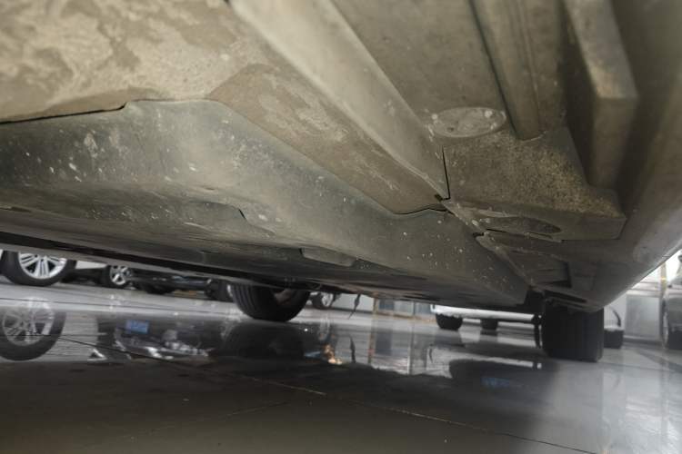 Used Toyota Camry 2022 2.0GVP Premier Edition Left Side Sill