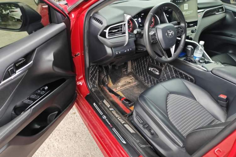 Used Toyota Camry 2022 2.0S Knight Edition Driver Seat