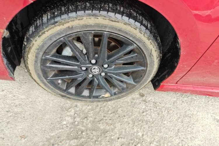 Used Toyota Camry 2022 2.0S Knight Edition Left Front Wheel Hub