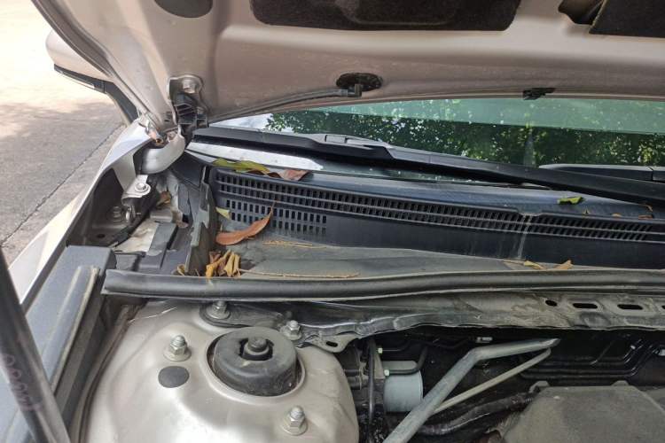 Used Toyota Camry 2022 2.0GVP Premier Edition Engine Bay Right