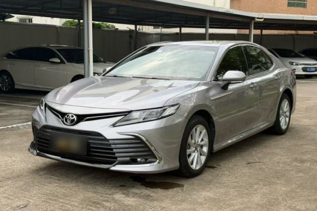 Używany Toyota Camry 2022 2.0GVP Premier Edition