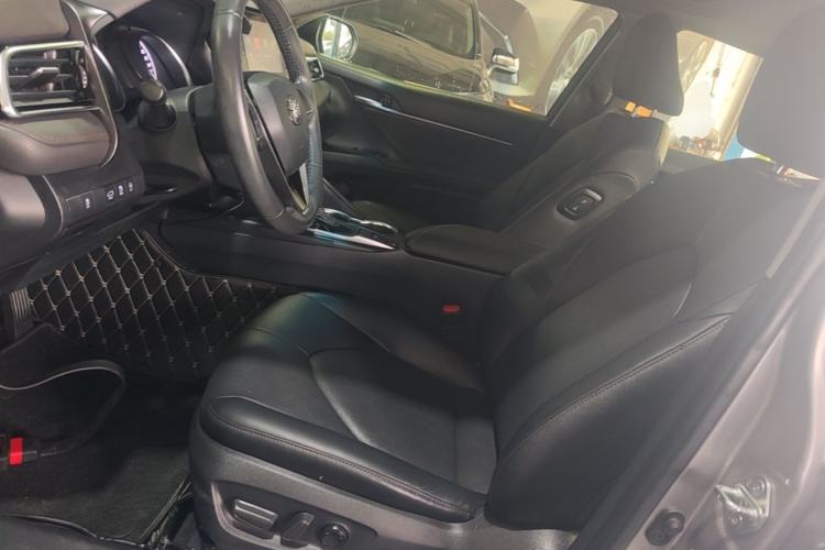 Used Toyota Camry 2022 2.0GVP Premier Edition Left Front Seat