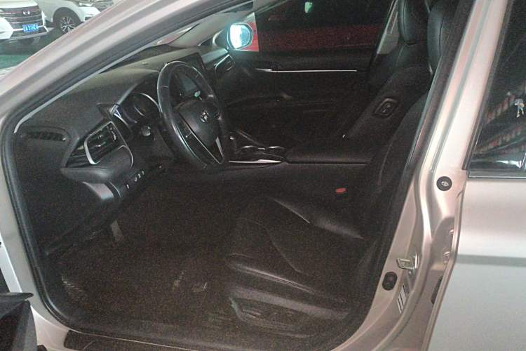 Used Toyota Camry 2022 2.0GVP Premier Edition Left Front Seat