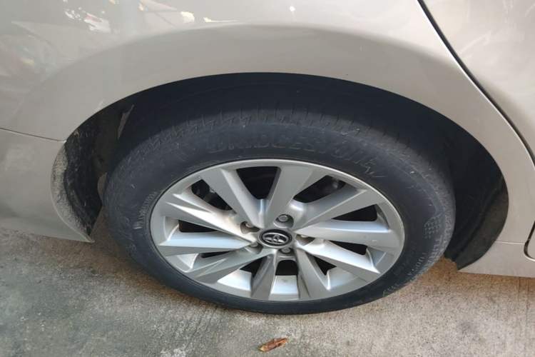 Used Toyota Camry 2022 2.0GVP Premier Edition Right Rear Wheel Hub