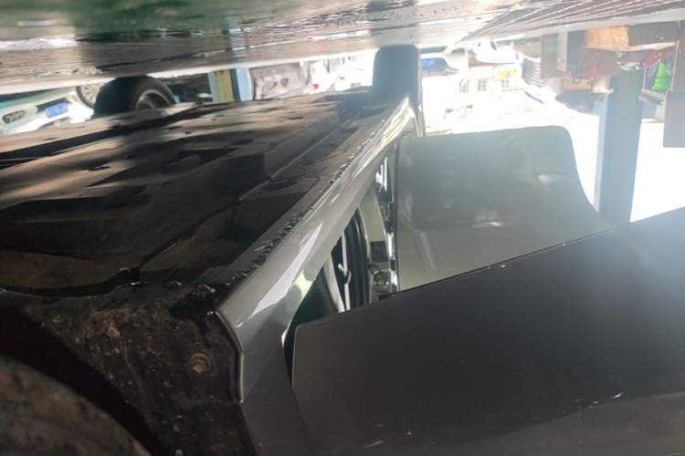 Used Toyota Camry 2022 2.0GVP Premier Edition Right Side Sill