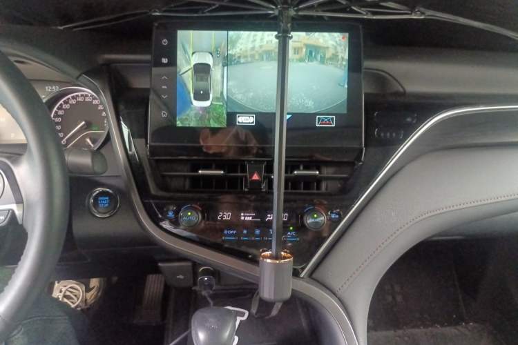 Used Toyota Camry 2022 2.0GVP Premier Edition Audio And AC Panel