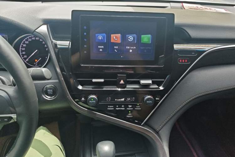 Used Toyota Camry 2022 2.0GVP Premier Edition Audio And AC Panel
