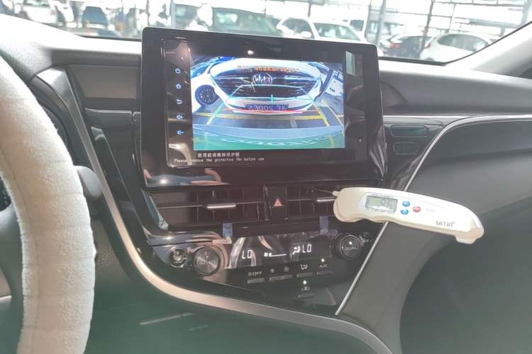 Used Toyota Camry 2022 2.0GVP Premier Edition Audio And AC Panel