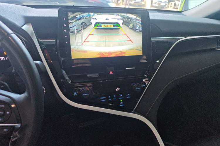 Used Toyota Camry 2022 2.5S Knight Edition Audio And AC Panel