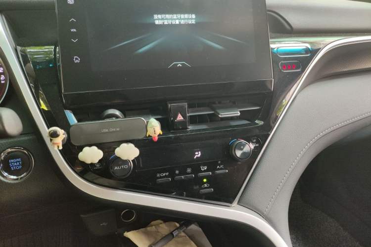 Used Toyota Camry 2022 2.0S Knight Edition Audio And AC Panel