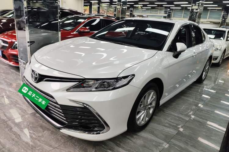 Ojetý Toyota Camry 2022 2.0GVP Premier Edition Guazi used car, China used car export, Used car for sale, Used cars, Cheapest cars for sale