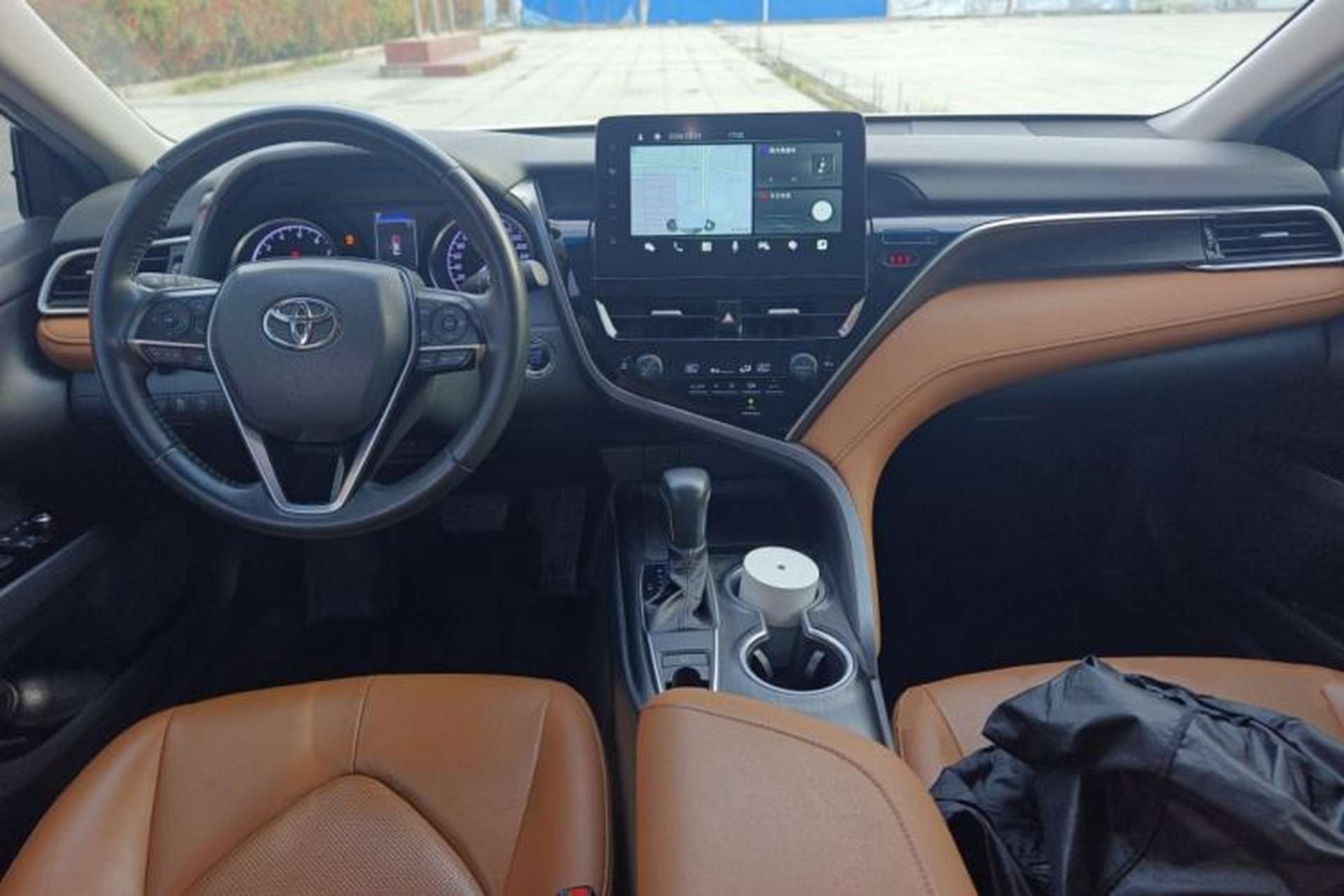 Used Toyota Camry 2022 2.0GVP Premier Edition Center Console