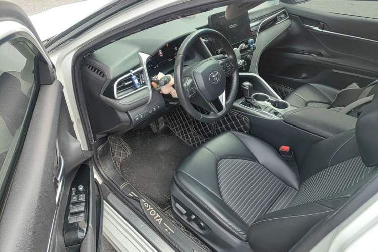 Used Toyota Camry 2022 2.5S Knight Edition Driver Seat