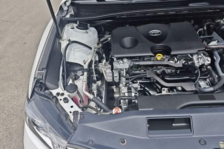 Used Toyota Camry 2022 2.0GVP Premier Edition Engine Bay Right