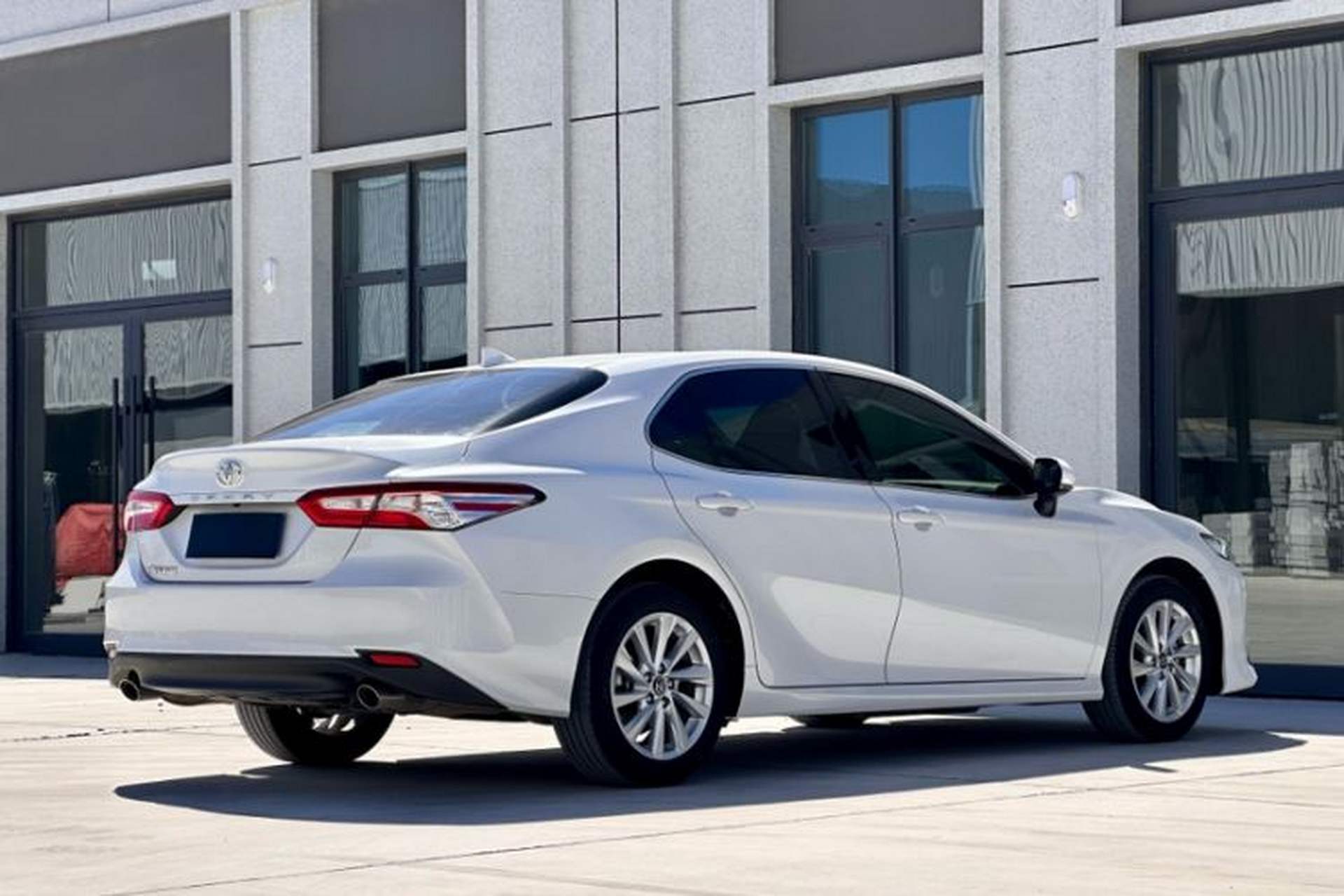 Used Toyota Camry 2022 2.0GVP Premier Edition Exterior 5
