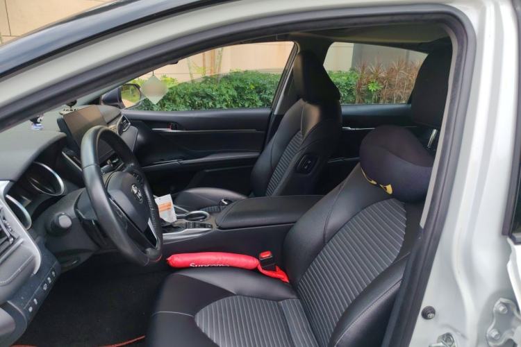 Used Toyota Camry 2022 2.0S Knight Edition Left Front Seat