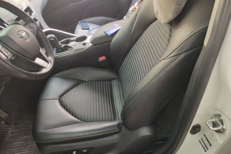 Used Toyota Camry 2022 2.0S Knight Edition Left Front Seat