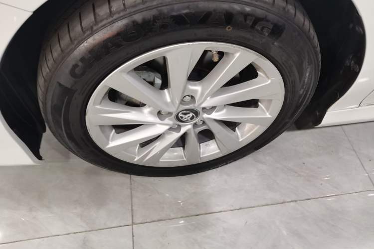 Used Toyota Camry 2022 2.0GVP Premier Edition Left Front Wheel Hub