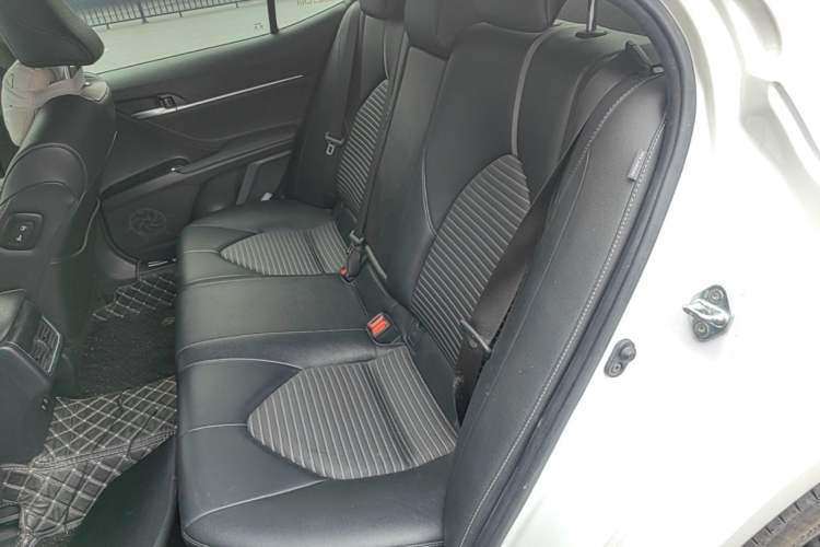 Used Toyota Camry 2022 2.5S Knight Edition Left Rear Seat