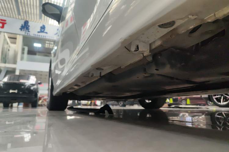 Used Toyota Camry 2022 2.0GVP Premier Edition Left Side Sill
