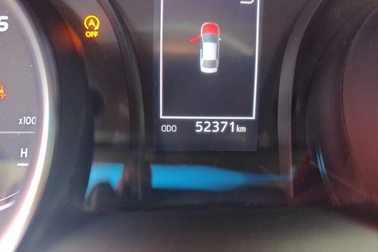 Used Toyota Camry 2022 2.0GVP Premier Edition Odometer Close Up