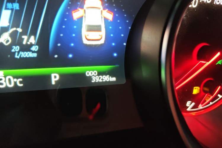 Used Toyota Camry 2022 2.0S Knight Edition Odometer Close Up