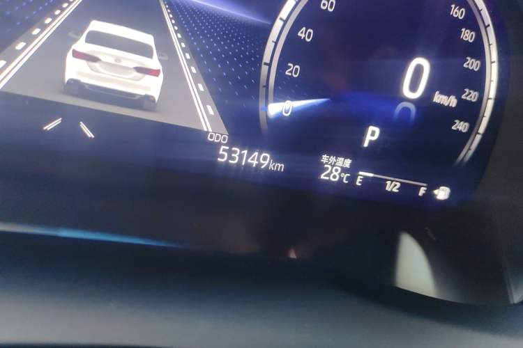 Used Toyota Camry 2022 2.5S Knight Edition Odometer Close Up