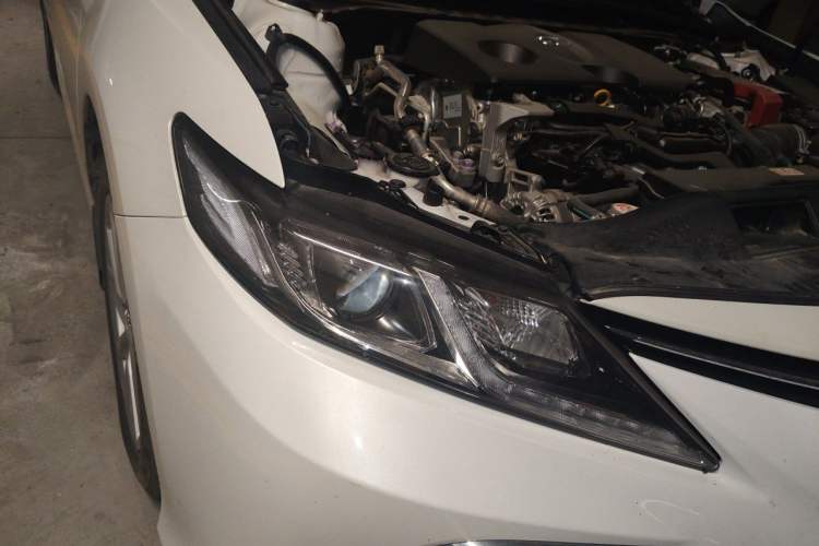 Used Toyota Camry 2022 2.0GVP Premier Edition Right Front Headlight