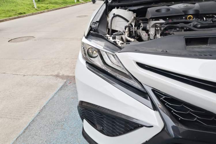 Used Toyota Camry 2022 2.0S Knight Edition Right Front Headlight