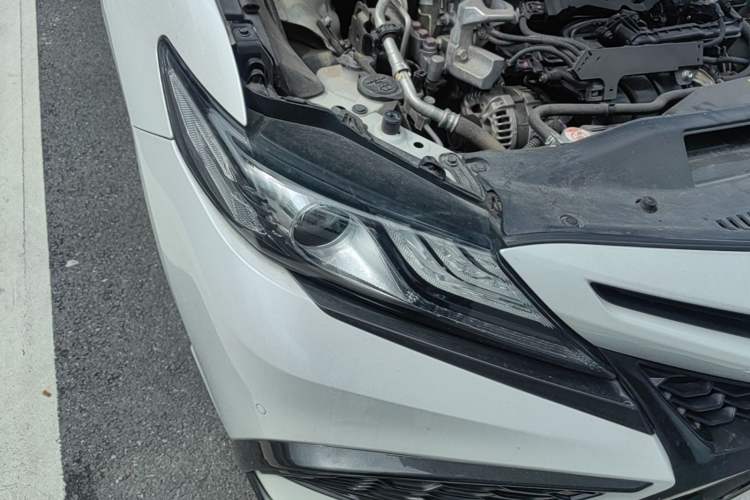 Used Toyota Camry 2022 2.5S Knight Edition Right Front Headlight
