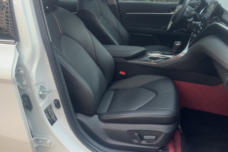 Used Toyota Camry 2022 2.0GVP Premier Edition Right Front Seat