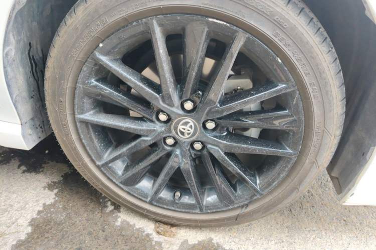 Used Toyota Camry 2022 2.0S Knight Edition Right Front Wheel Hub