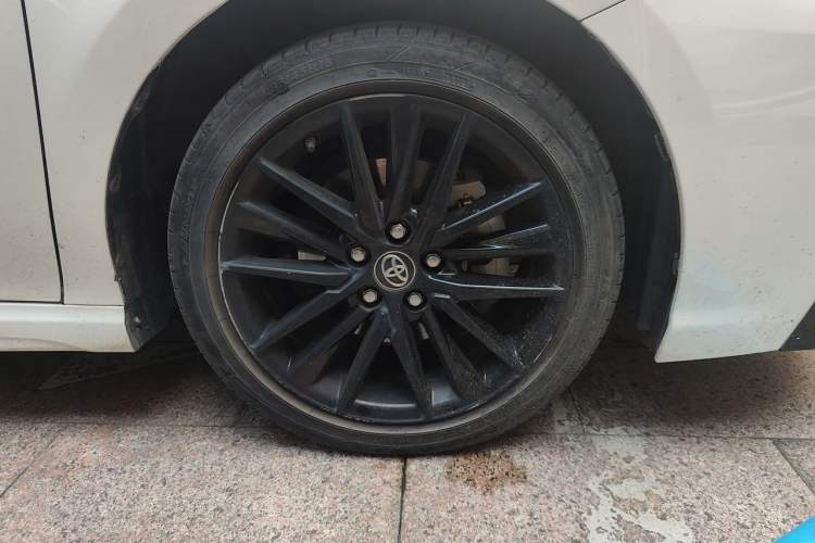 Used Toyota Camry 2022 2.5S Knight Edition Right Front Wheel Hub