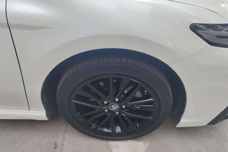 Used Toyota Camry 2022 2.5S Knight Edition Right Front Wheel Hub