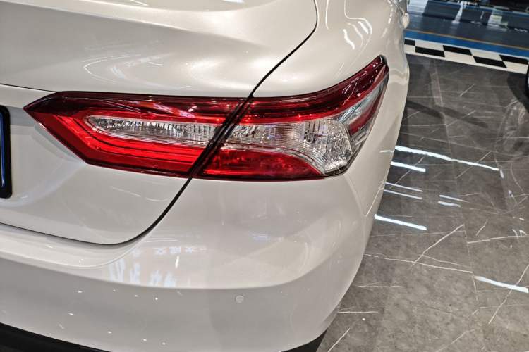 Used Toyota Camry 2022 2.0GVP Premier Edition Right Rear Taillight