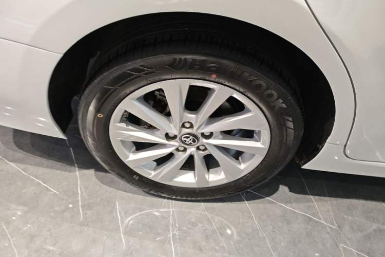 Used Toyota Camry 2022 2.0GVP Premier Edition Right Rear Wheel Hub