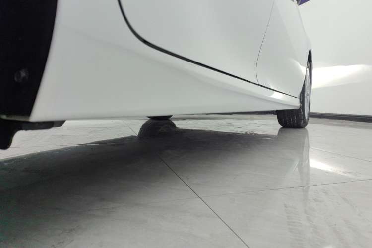 Used Toyota Camry 2022 2.0GVP Premier Edition Right Side Sill