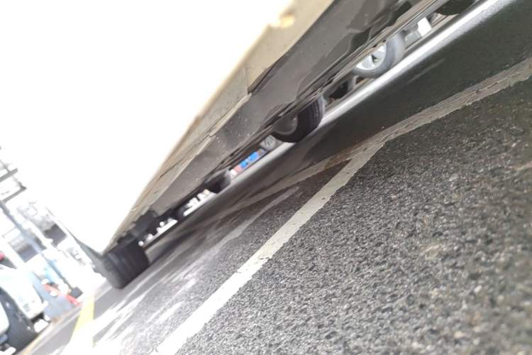 Used Toyota Camry 2022 2.0GVP Premier Edition Right Side Sill