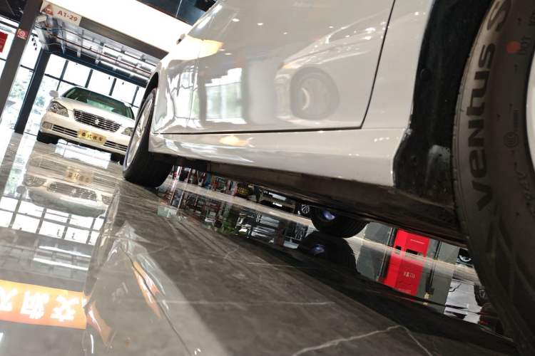 Used Toyota Camry 2022 2.0GVP Premier Edition Right Side Sill