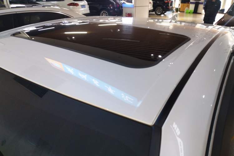 Used Toyota Camry 2022 2.0GVP Premier Edition Roof