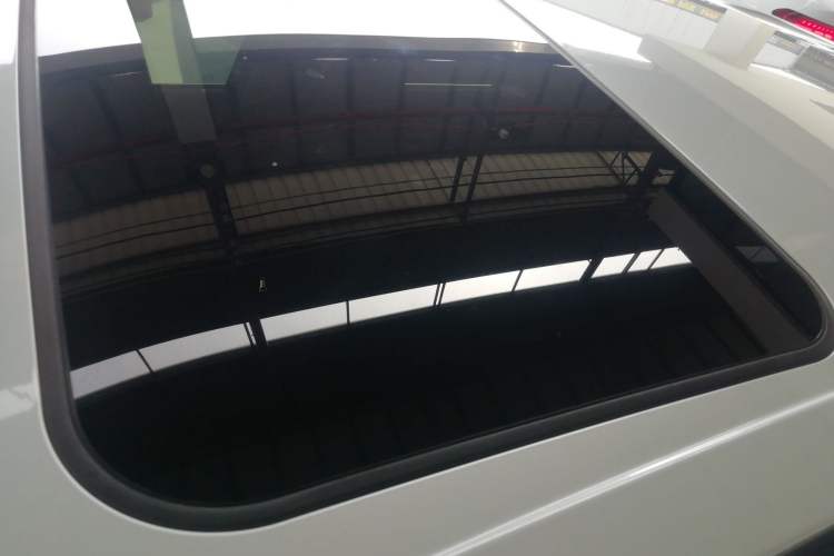 Used Toyota Camry 2022 2.0GVP Premier Edition Roof