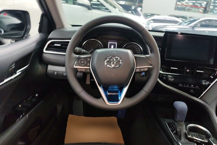 Used Toyota Camry 2022 2.0GVP Premier Edition Steering Wheel