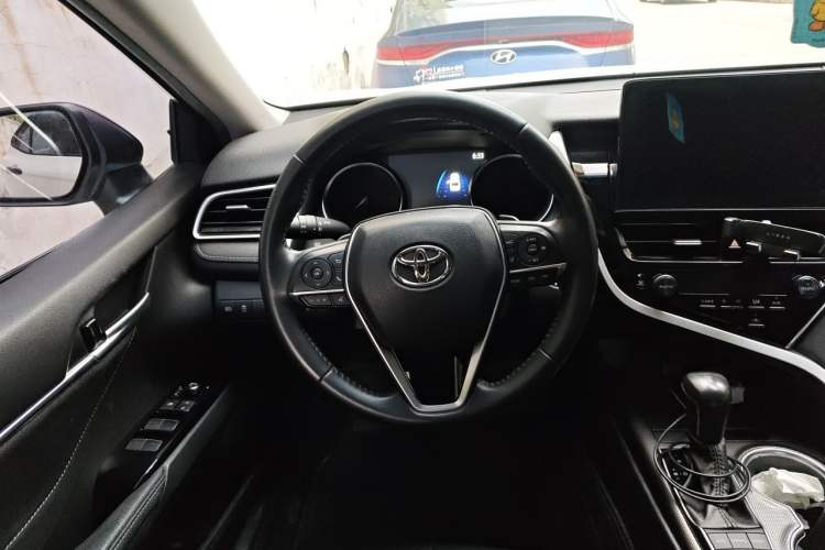 Used Toyota Camry 2022 2.0S Knight Edition Steering Wheel