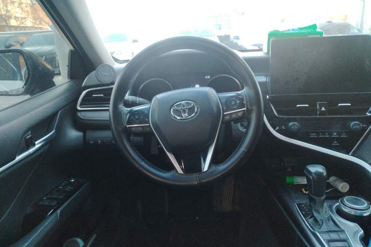 Used Toyota Camry 2022 2.0S Knight Edition Steering Wheel