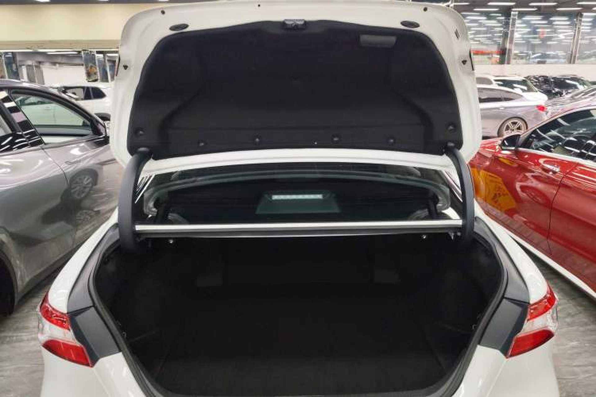 Used Toyota Camry 2022 2.0GVP Premier Edition Trunk