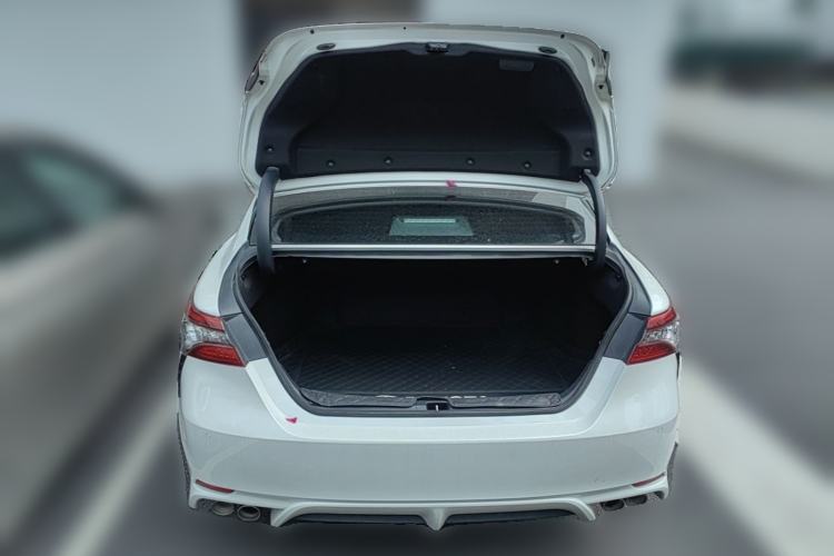 Used Toyota Camry 2022 2.5S Knight Edition Trunk