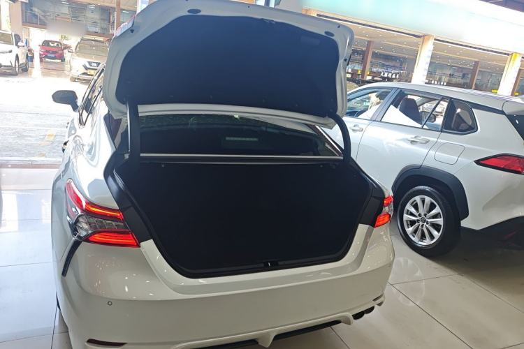 Used Toyota Camry 2022 2.5S Knight Edition Trunk