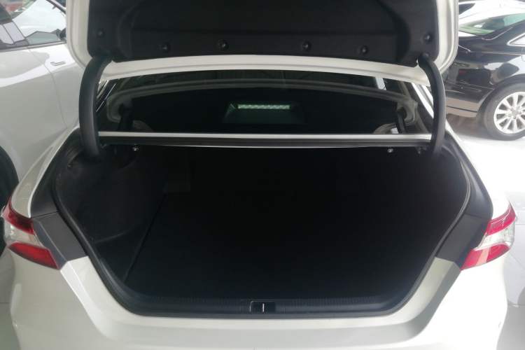 Used Toyota Camry 2022 2.0GVP Premier Edition Trunk